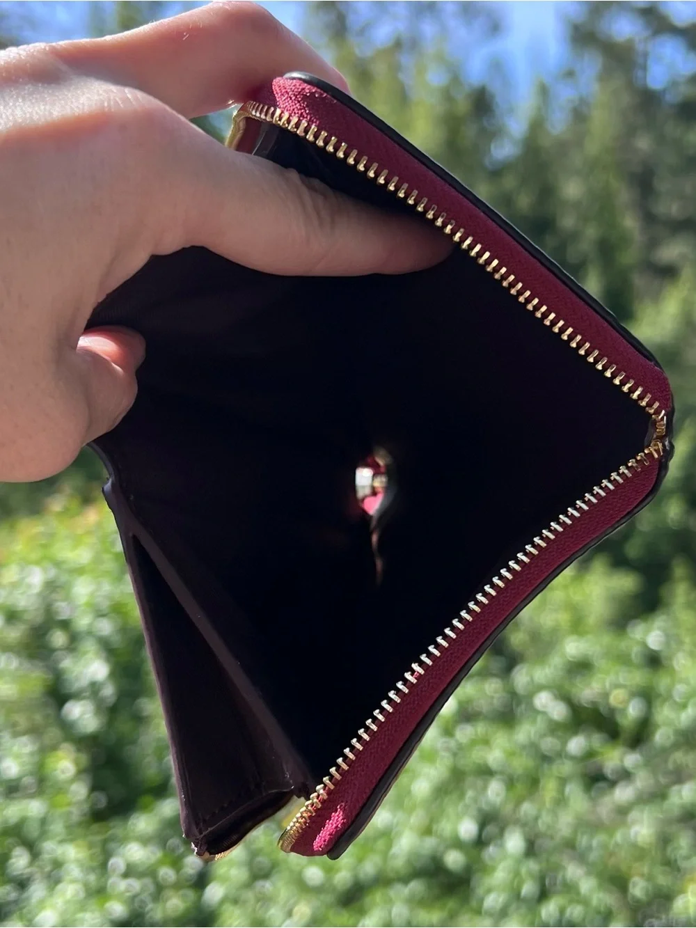 COACH Women's Medium Id Zip-Around Wallet Burgundy Pebbled Leather